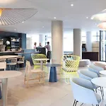 Hotel Novotel Montreuil Vincennes 4*