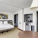 Novotel Montreuil Vincennes 4*