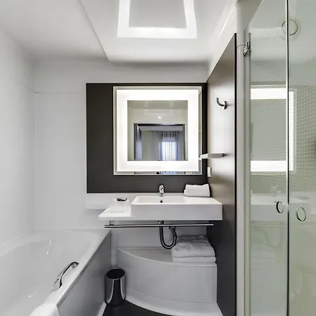 Novotel Montreuil Vincennes Paris