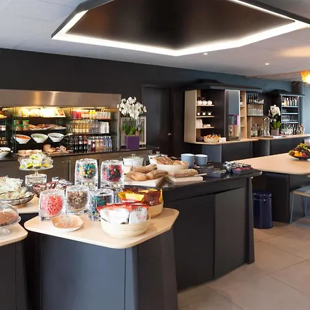 Hotel Novotel Montreuil Vincennes Paris