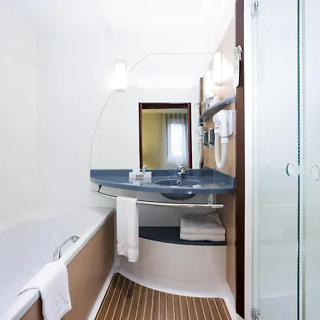 Novotel Montreuil Vincennes Hotel Paris