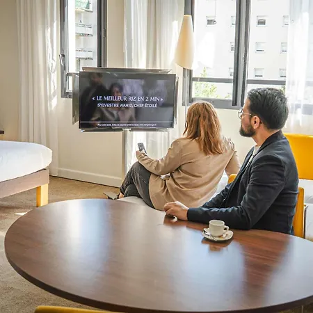 Hotel Novotel Montreuil Vincennes 4*