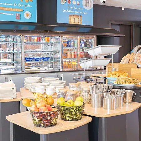 Hotel Novotel Montreuil Vincennes 4*