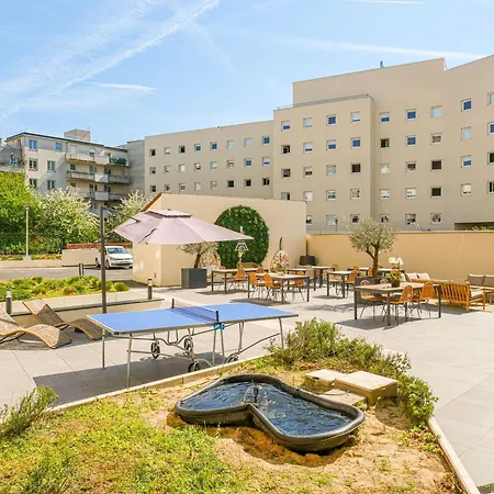 Novotel Montreuil Vincennes Hotel