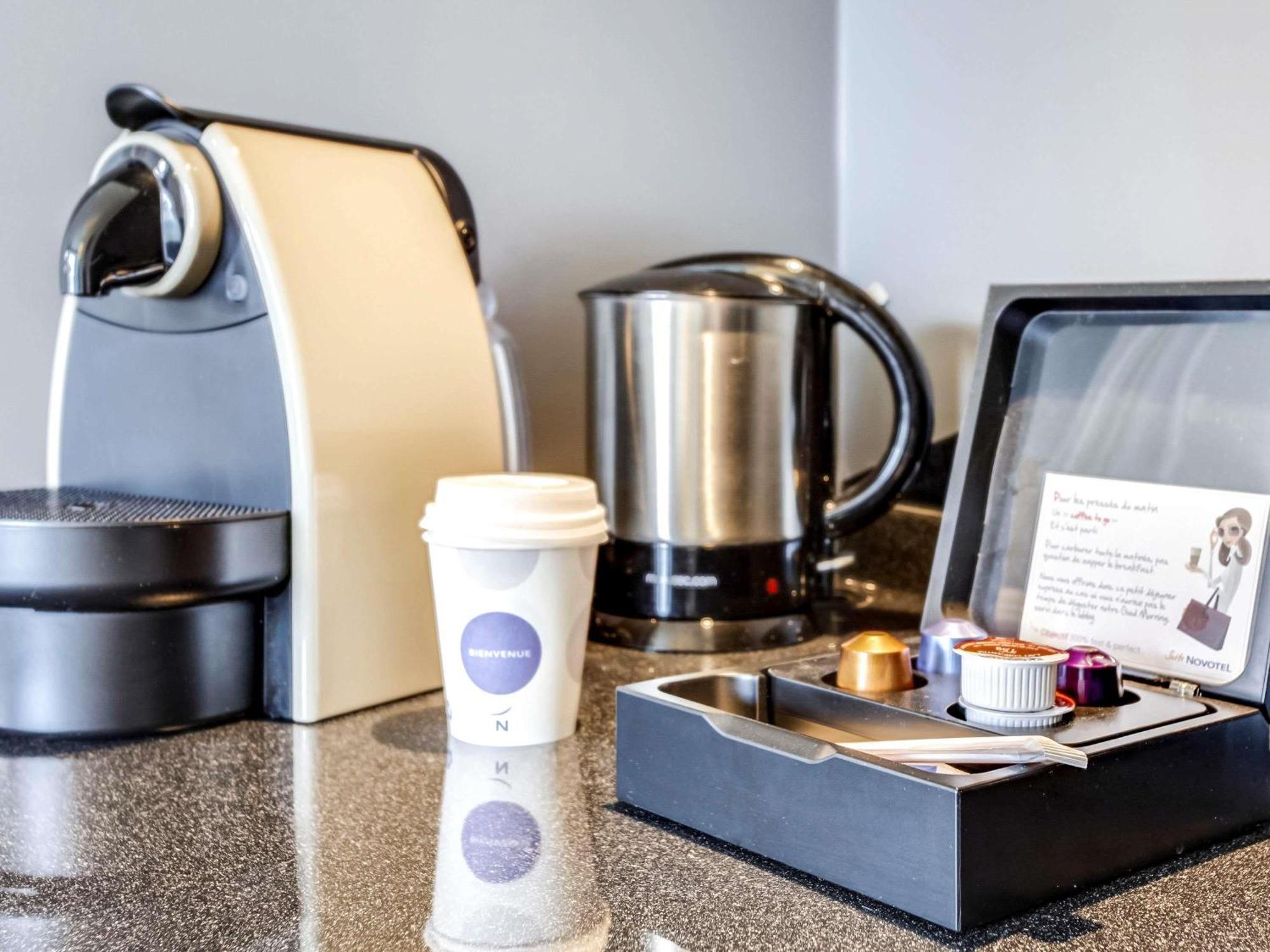 Hotel Novotel Montreuil Vincennes Parigi