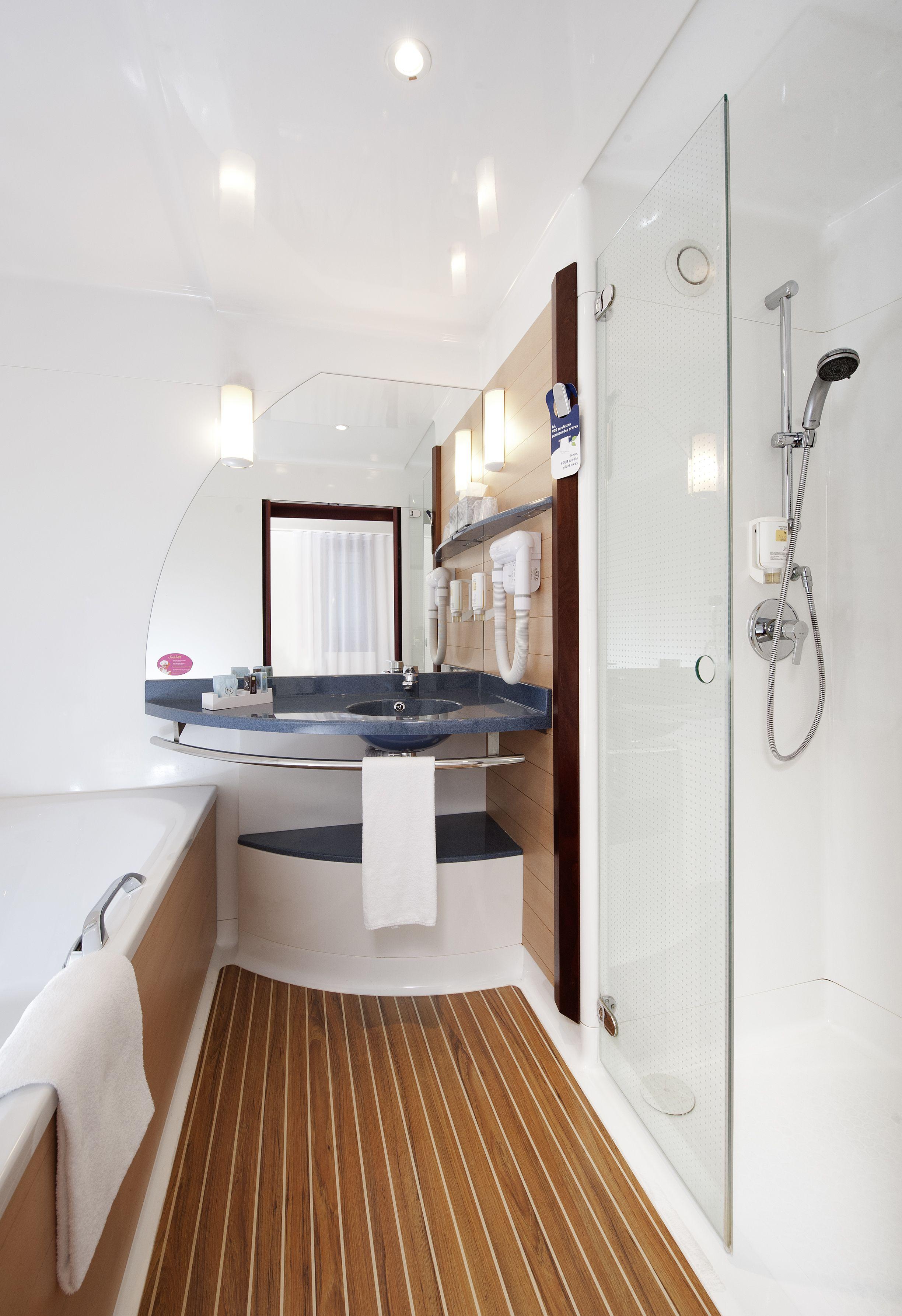 Novotel Montreuil Vincennes Hotel 4*