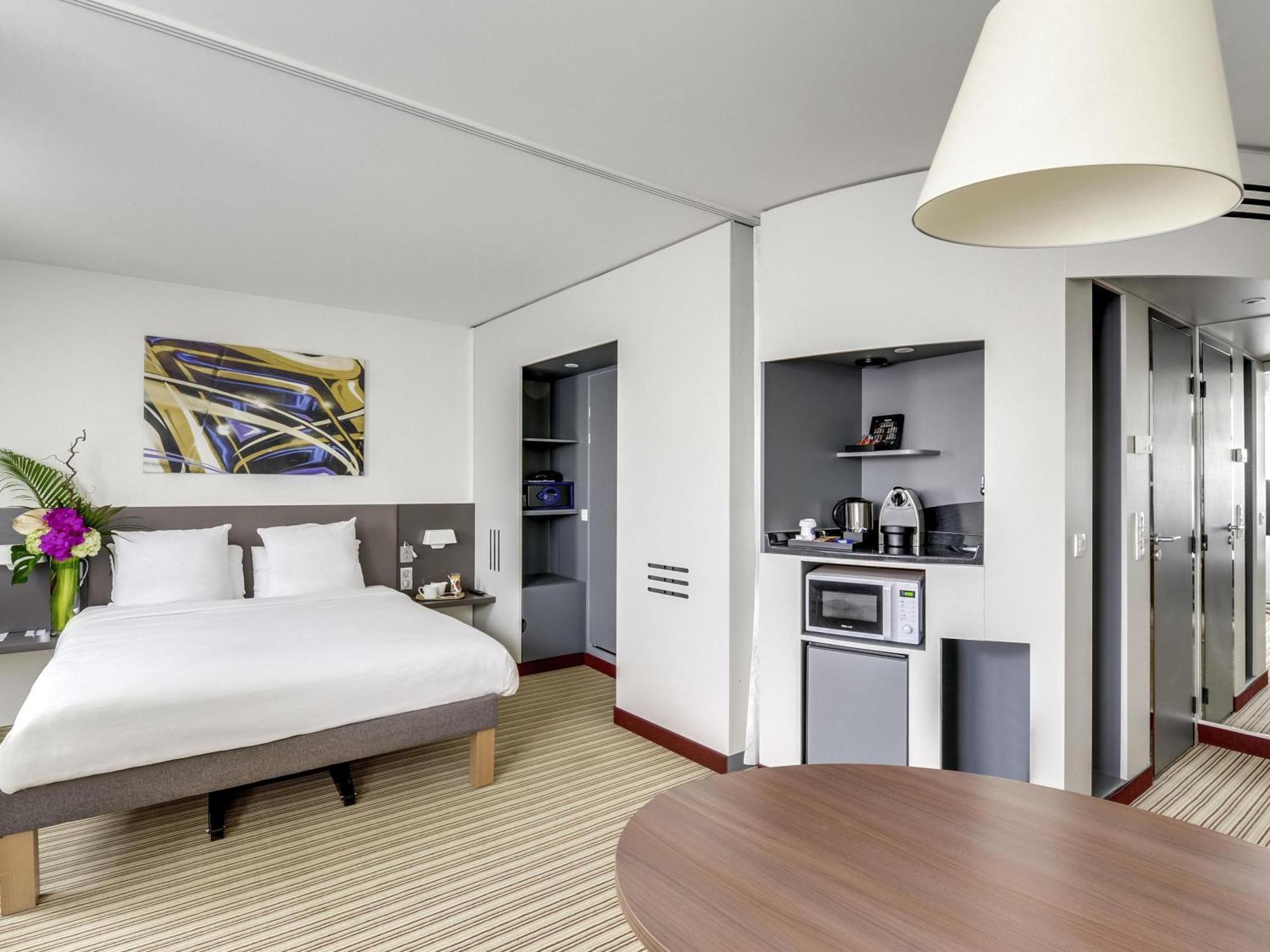 Novotel Montreuil Vincennes 4*